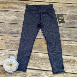 NWT GREY ATHLETIC LEGGINGS